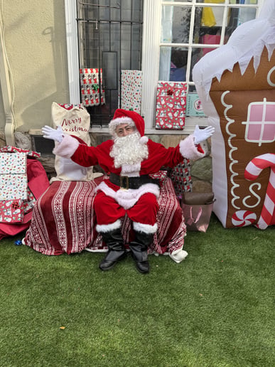 Gallery photo 7 of SINGING and DANCING SANTA for your event or party!