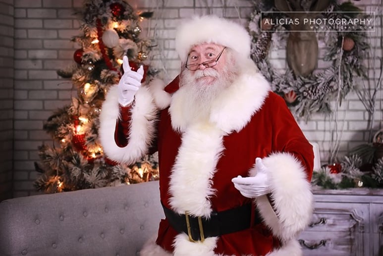 Gallery photo 4 of Aurora/Naperville Santa Claus