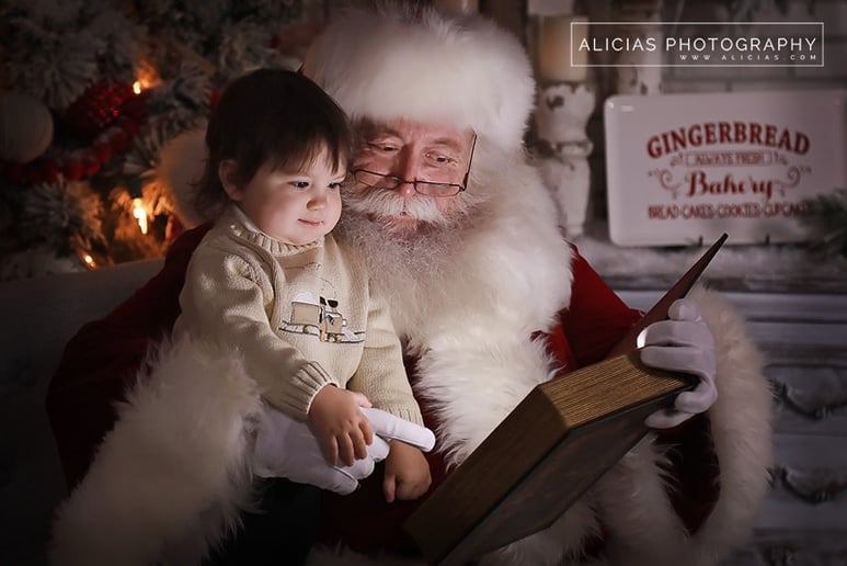 Gallery photo 6 of Aurora/Naperville Santa Claus