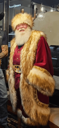 Gallery photo 2 of Santa Devon
