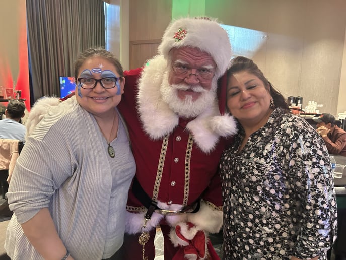 Gallery photo 6 of Santa Claus Larry