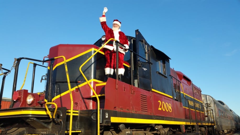 Gallery photo 2 of Santa Claus Lou