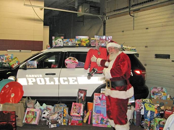 Gallery photo 3 of Santa Claus Lou
