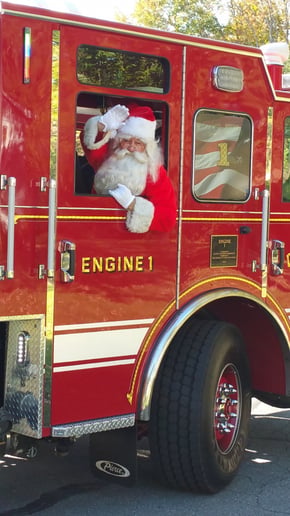 Gallery photo 4 of Santa Claus Lou