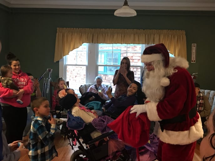 Gallery photo 5 of Santa Claus Lou