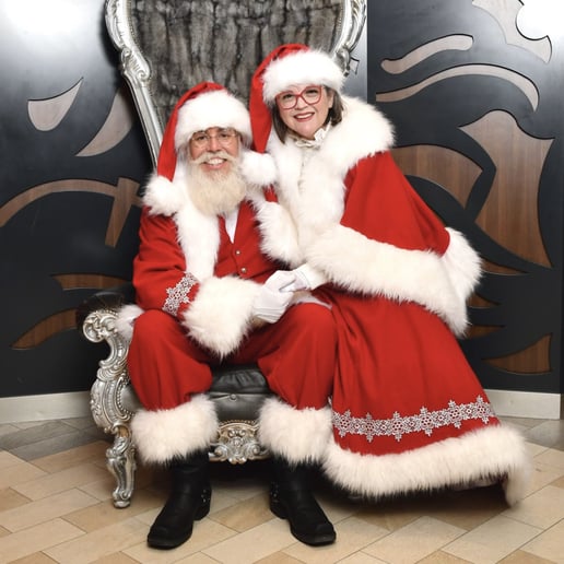 Gallery photo 2 of Santa Claus Matt