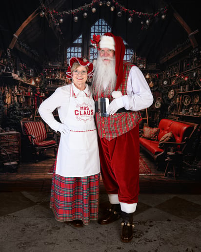 Gallery photo 7 of Santa Claus