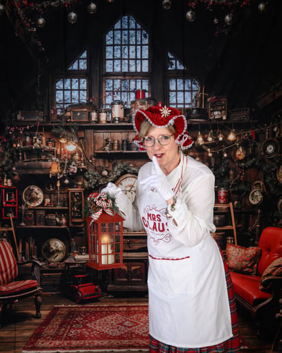 Gallery photo 9 of Santa Claus