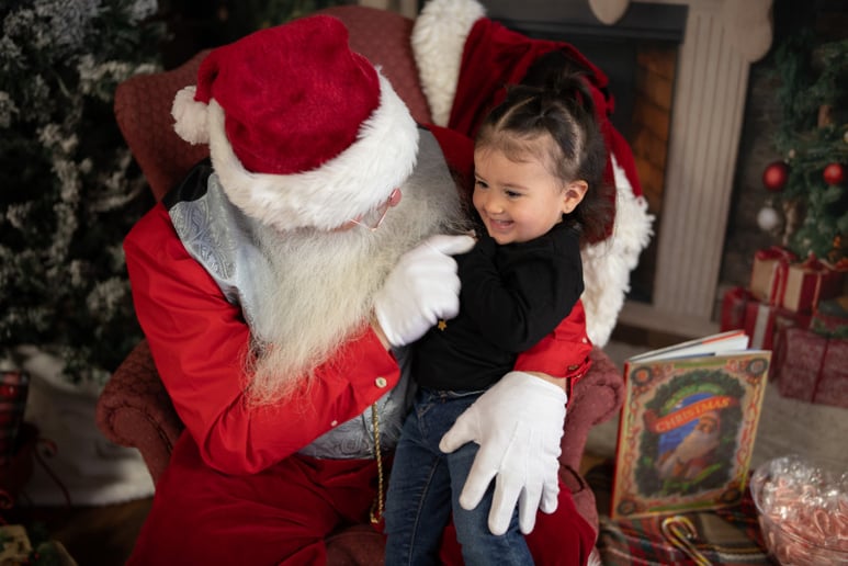 Gallery photo 3 of Santa Claus Mike