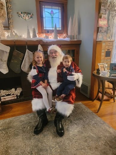 Gallery photo 2 of Santa Dave