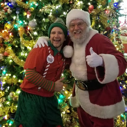 Gallery photo 2 of Santa Claus Travis