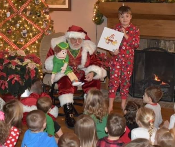 Gallery photo 10 of Santa Claus Travis