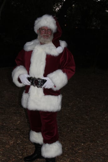 Gallery photo 2 of Santa George