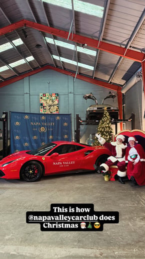 Gallery photo 5 of Santa George
