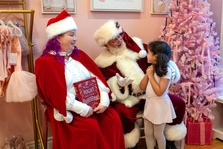 Gallery photo 10 of Santa George And Mrs. Claus