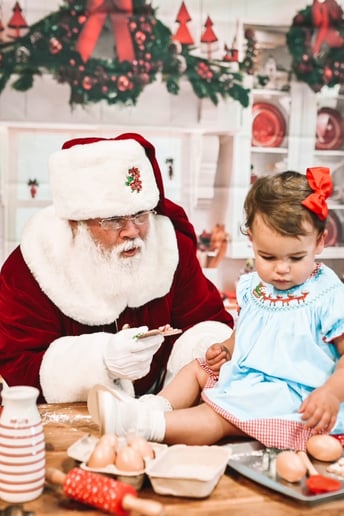Gallery photo 8 of Santa Claus Sean