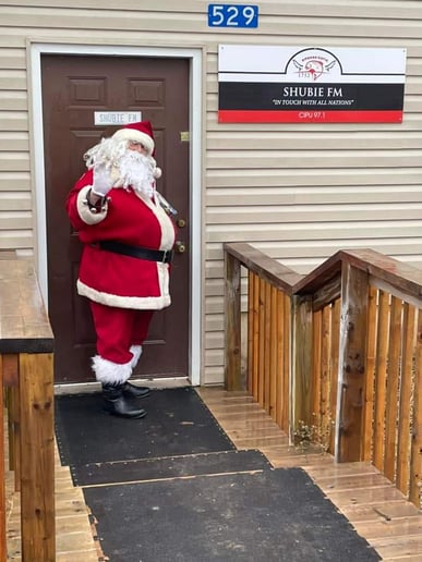 Gallery photo 2 of Santa William