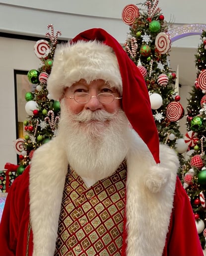 Gallery photo 20 of Santa Edward
