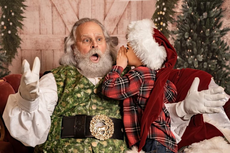 Gallery photo 2 of Santa Earl