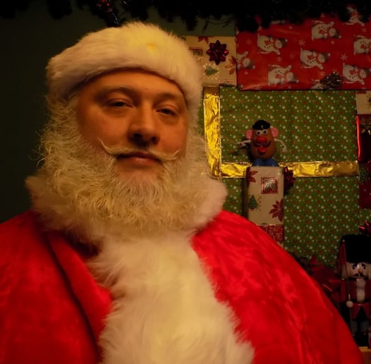 Gallery photo 2 of Santa David