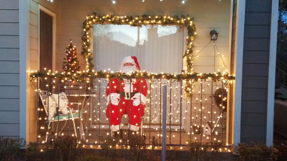 Gallery photo 2 of Santa Justin