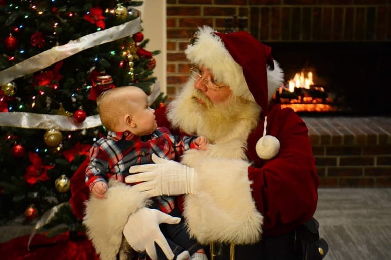 Gallery photo 2 of Santa Claus Mike