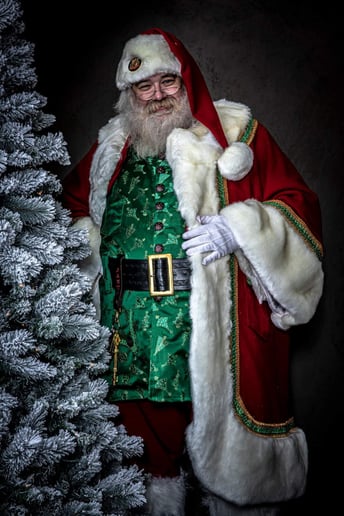 Gallery photo 4 of Santa Claus Mike