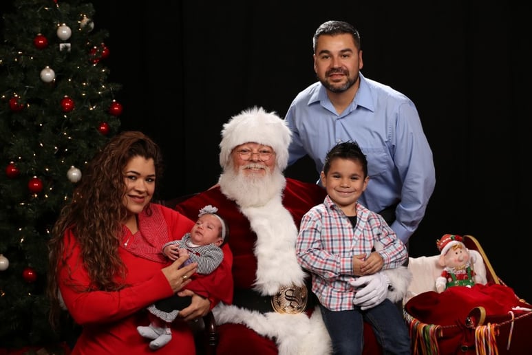 Gallery photo 4 of Santa Claus Willie