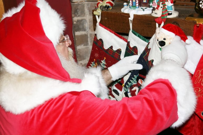 Gallery photo 12 of Papa Claus