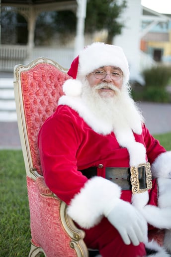 Gallery photo 17 of Papa Claus