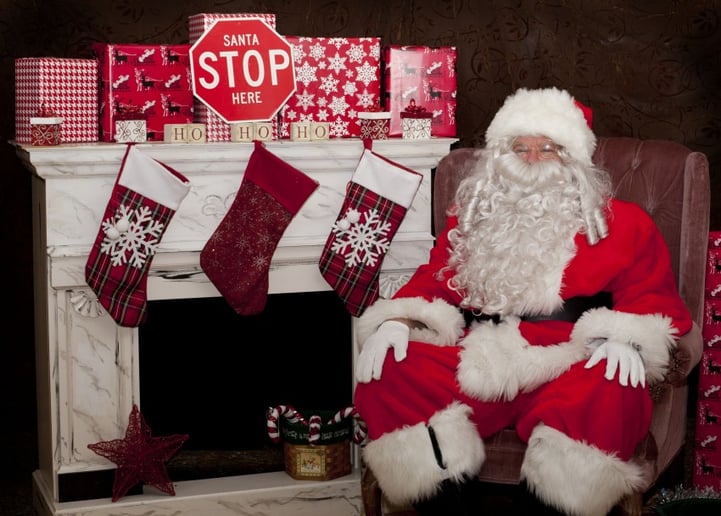 Gallery photo 4 of Santa Claus Ken