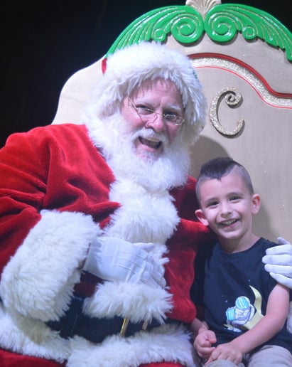 Gallery photo 21 of SoFlo Santa Roger