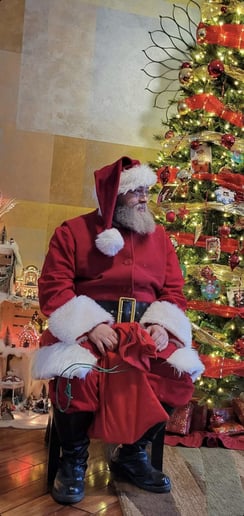 Gallery photo 9 of Santa Claus Jason