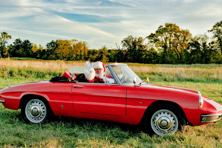 Gallery photo 4 of Santa Tom