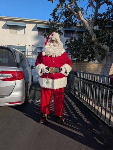 Gallery photo 4 of Santa Joe