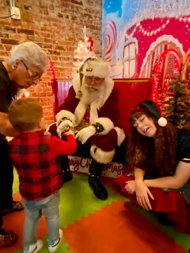 Gallery photo 6 of Santa Claus Cleburne