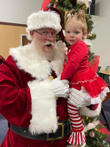 Gallery photo 6 of Santa Bone
