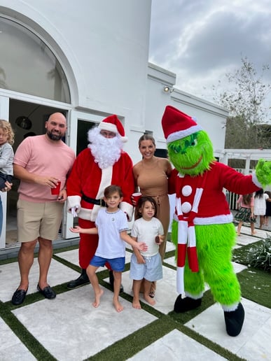 Gallery photo 8 of Santa Claus Christian/Easter Bunny