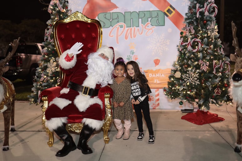 Gallery photo 5 of Santa Claus Christian/Easter Bunny