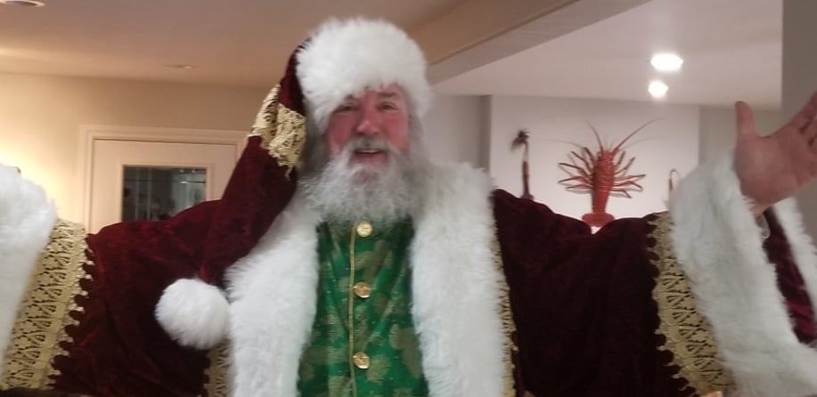 Gallery photo 4 of Santa Claus Tim