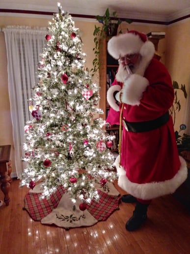 Gallery photo 3 of Santa Eric & Mrs. Claus