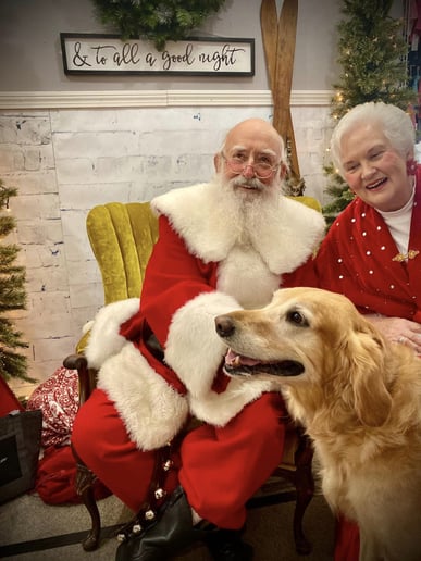 Gallery photo 4 of Santa Jerry Claus & Mrs. Claus