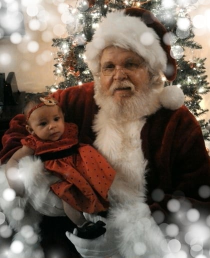 Gallery photo 5 of Naples Santa Claus