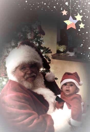 Gallery photo 2 of Naples Santa Claus