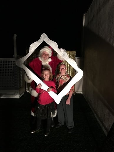 Gallery photo 6 of Naples Santa Claus