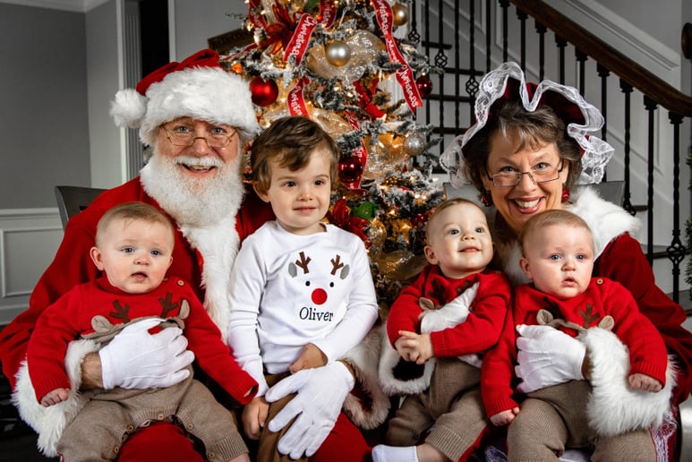 Gallery photo 14 of Southern Santas and Holiday Characters