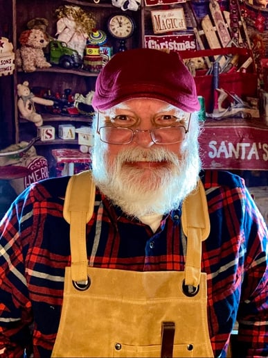 Gallery photo 16 of Santa Jeffrey