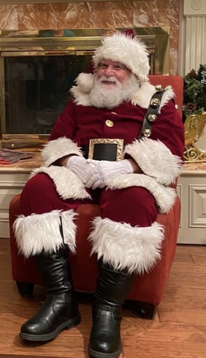 Gallery photo 33 of Santa Jeffrey