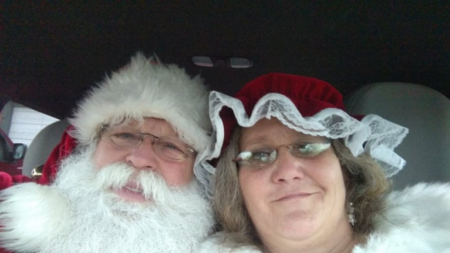 Gallery photo 5 of New Salisbury Santa Claus