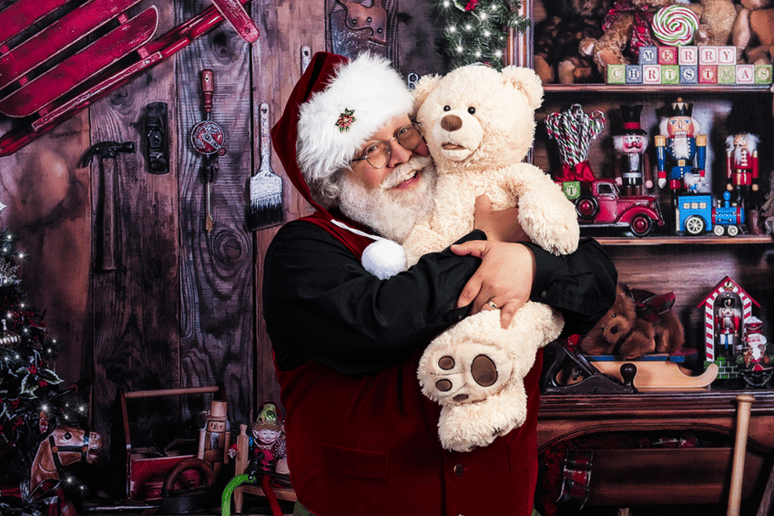 Gallery photo 4 of NYC Santa Nick